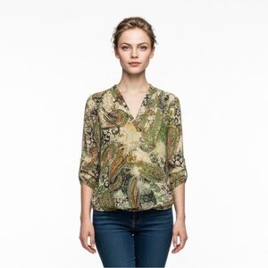 Chic Paisley V-Neck Blouse